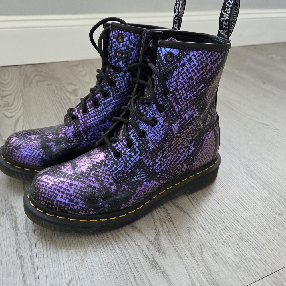 Dr. Martens 1460 Purple Snakeskin Print Combat Boots Size 7